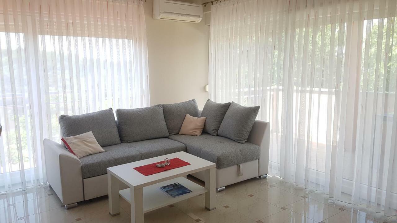 Apartments Simag 班约勒 外观 照片